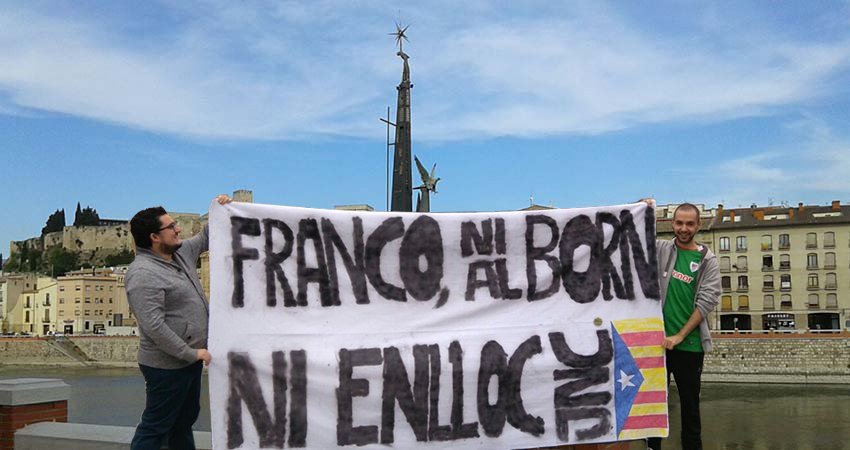 ShavierTrhias's tweet photo. Franco, ni al Born ni enlloc" Exepte a Tortosa, allà no ens la shuguem @DemocratesJoves https://t.co/aWrGt77Mc1