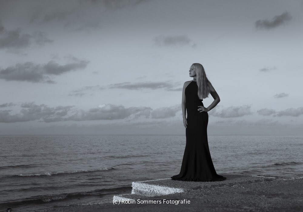FSSommers's tweet photo. Fashion shoot Kreta https://t.co/IhyQBrJ4Y4