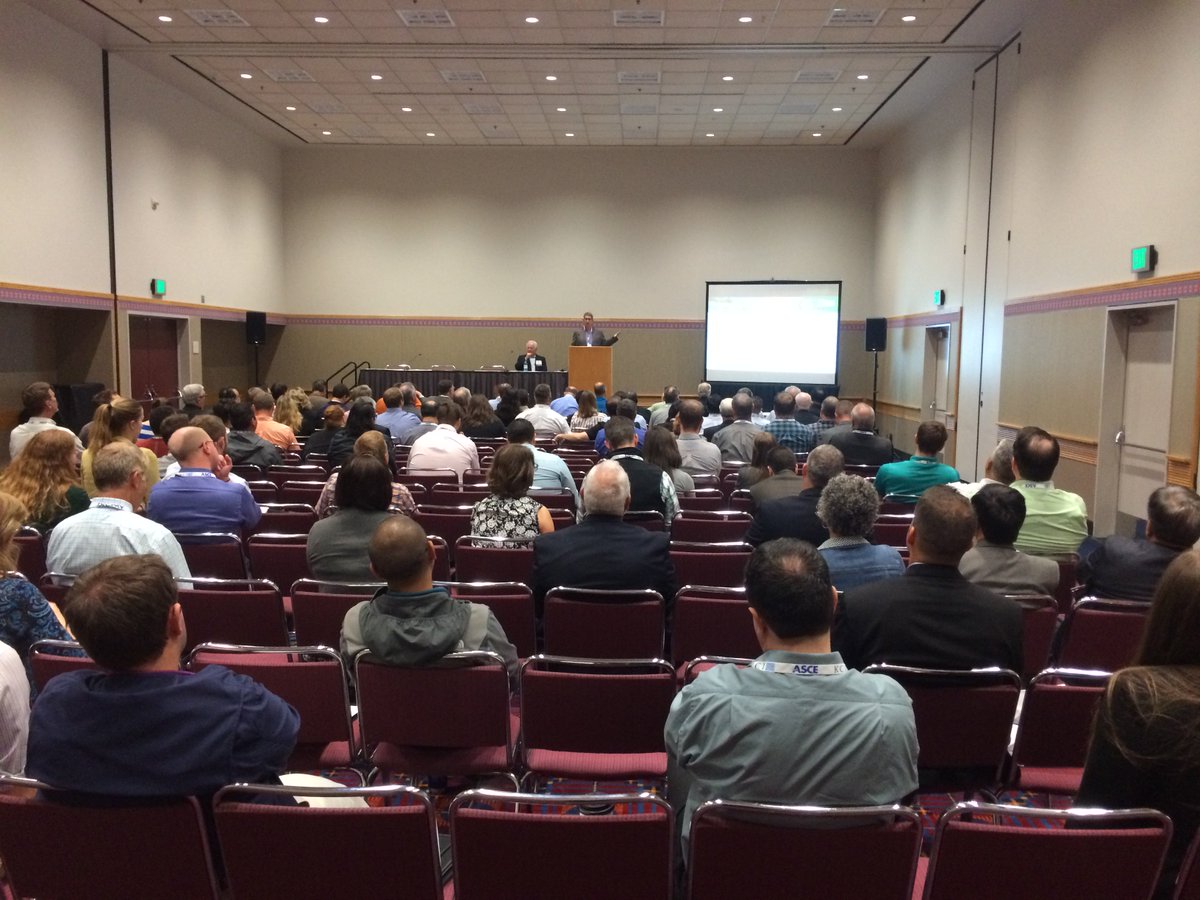 Ulteig's tweet photo. As active members in our communities and industry, we enjoy sharing our expertise. Here, Marlon Vogt is seen hosting a session at #ASCE2016 https://t.co/jDgr7UoDUW