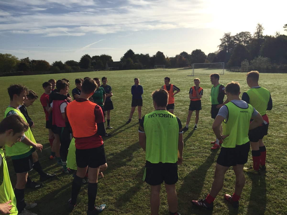 CirenColRugby's tweet photo. #Playercentredapproach https://t.co/XfFNwAXYja