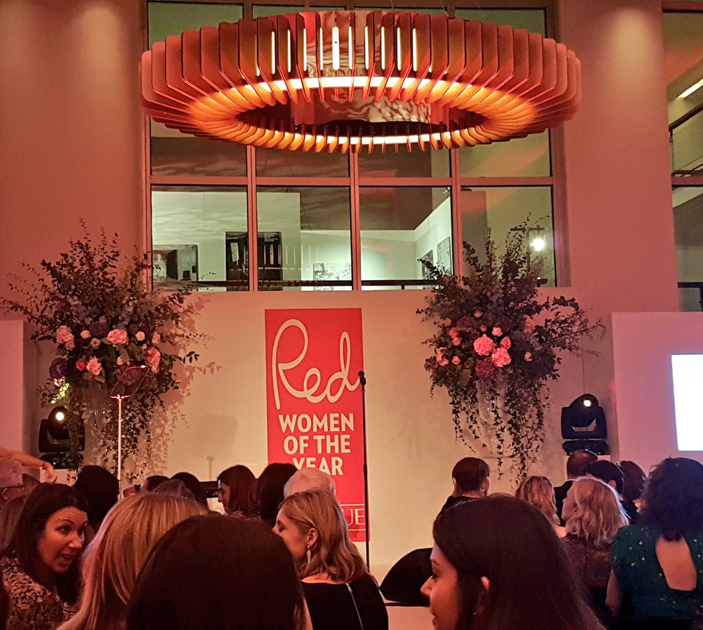 RomaTheEngineer's tweet photo. #RedWomenOfTheYear awards about to begin! @RedMagDaily @Clinique https://t.co/J6UuEfZvIm