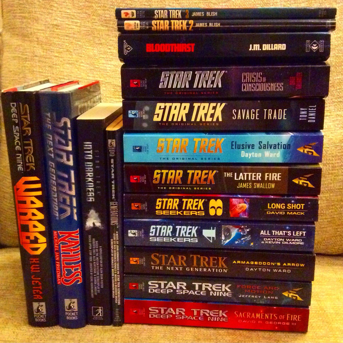 thebookdeck's tweet photo. My book haul from Destination Star Trek Europe. #startrek #startrekbooks #dste #dst50 #bookhaul https://t.co/unMpdqPr8a