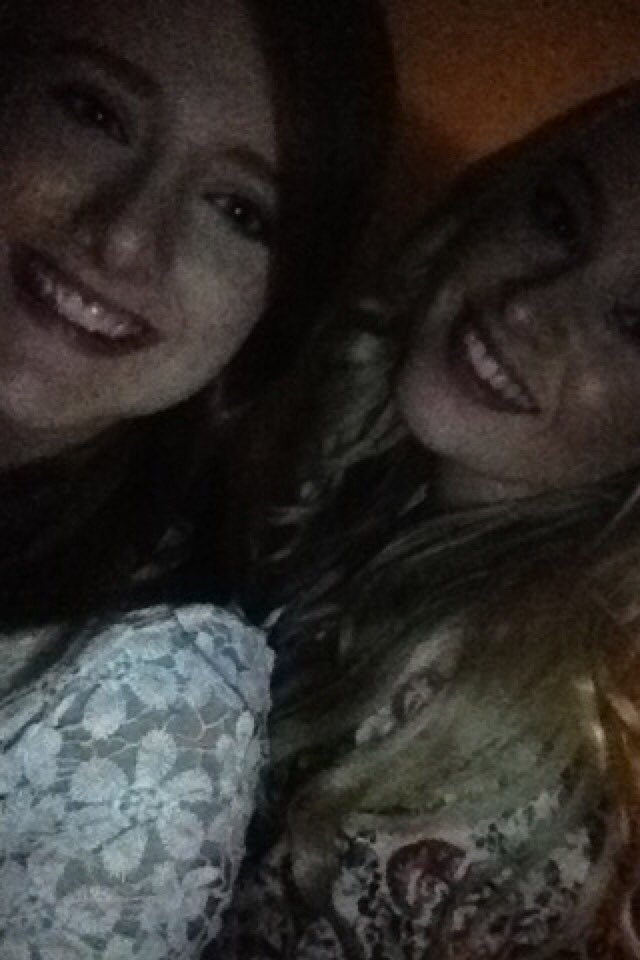 Chloe_Allan1's tweet photo. One year ago today my gig😅💗 (@chelseysarahx @caitlynvanbeckx) https://t.co/t9sF08BDMb