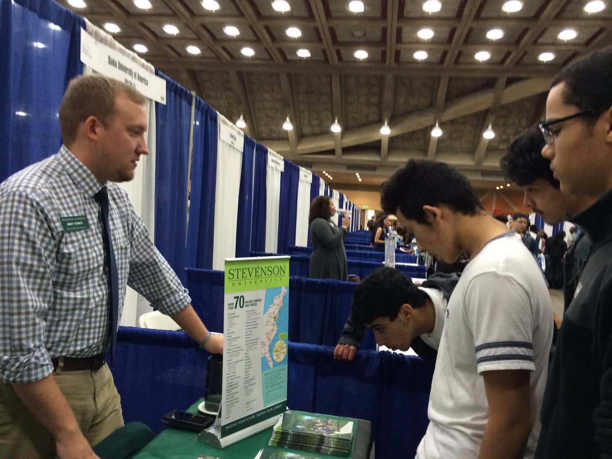 mrsopenshaw's tweet photo. Digital Harbor 2018 at the National College Fair @BaltCitySchools @stevensonunive1 https://t.co/aeh1ZOZjAm
