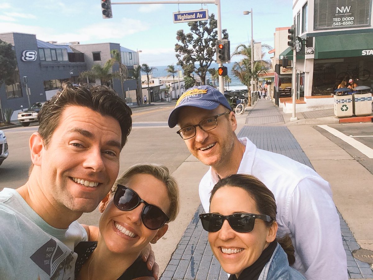 matthewgoodgame's tweet photo. Just catching some rays before heading to #vegas with beautiful @MelanieCripps79 #GreatTimeWithFriends @seattleian https://t.co/3WGQFml6QR