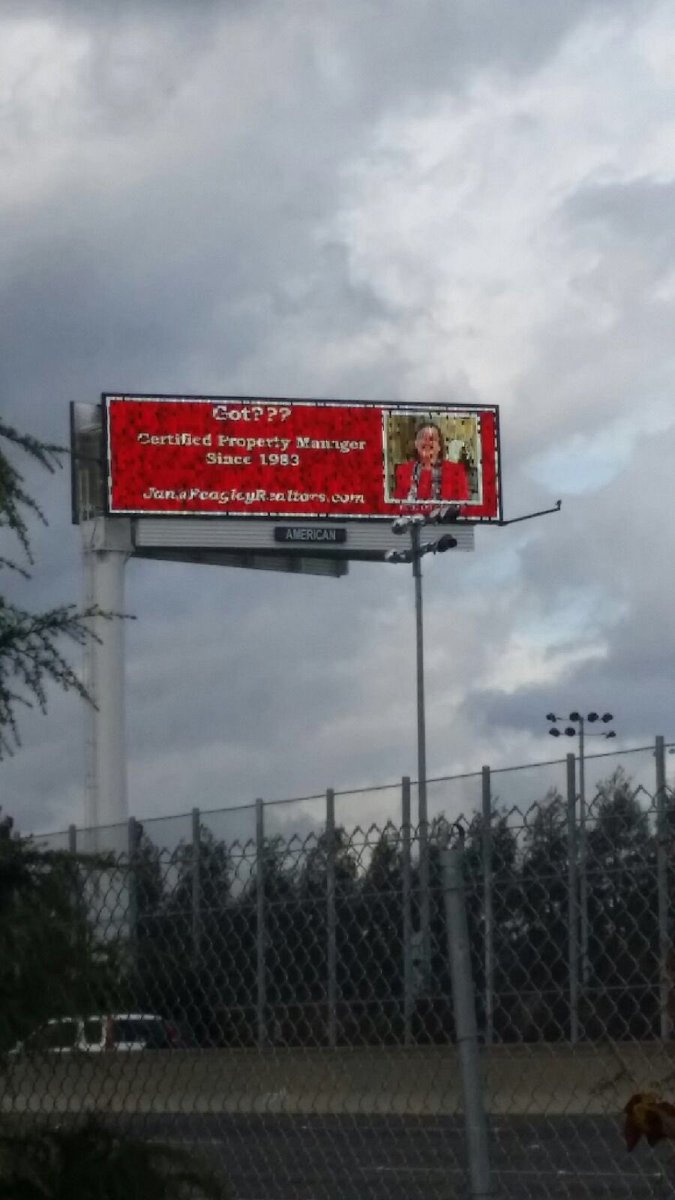 FeagleyJerry's tweet photo. Our digital billboard on i880 at marina in San Leandro! https://t.co/Vjh0zYKX3B