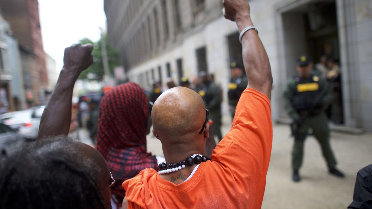 hypemade's tweet image. Can Facebook and Twitter stop social media surveillance? bit.ly/2eyD2Ay