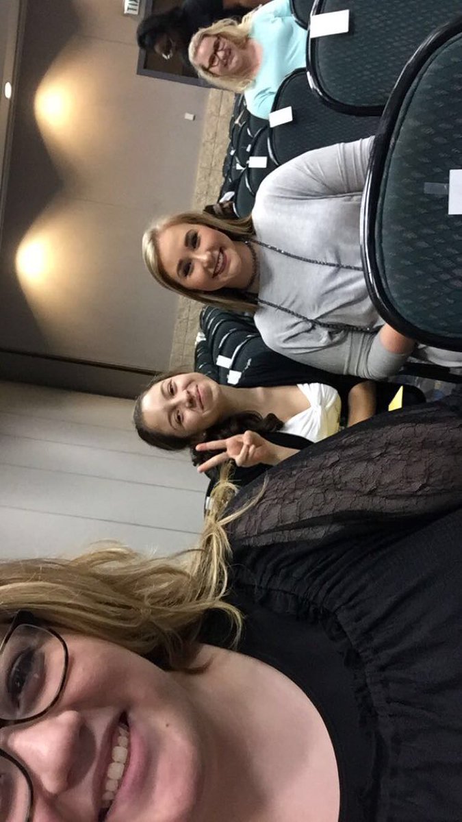 vikinghosa's tweet photo. About to start the first session with our officers! #HOSA #JLDC #ShareYourStory https://t.co/E7nyBhRKcu