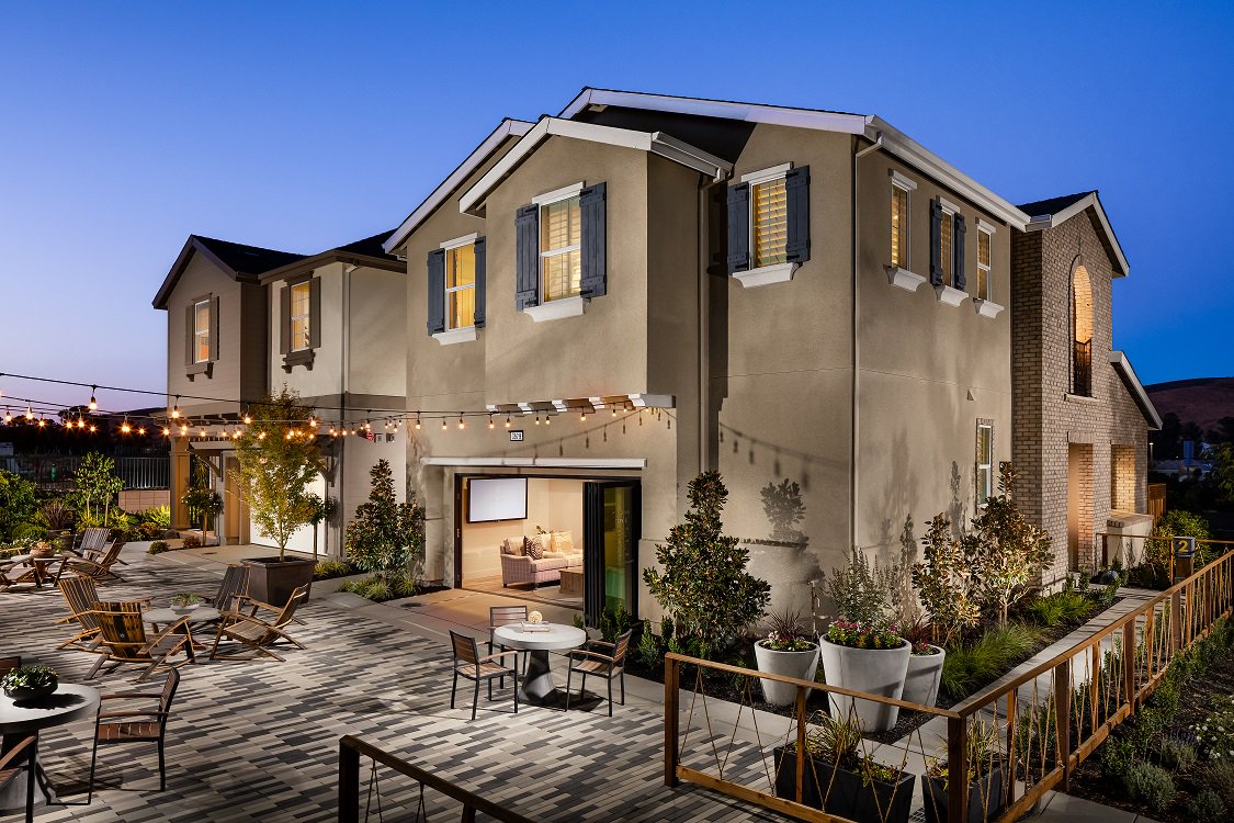 We all want some peace and quiet. That's where #Fielding at <a href="/WallisRanch/">Wallis Ranch</a> comes in! Learn more: bit.ly/FieldingWallis…