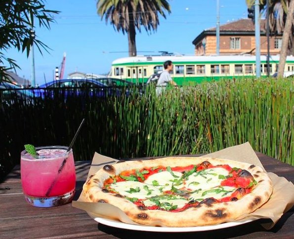 JDVHotels's tweet photo. The rain is gone and the sun is out: perfect for @HotelVitale's blueberry lavender lemonade &amp; pizza on the Embarcadero in San Francisco! https://t.co/Gem426kXgc
