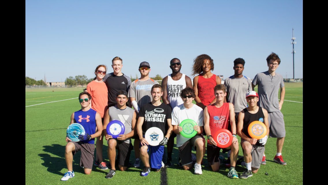 Rams_Ultimate's tweet photo. Rams Ultimate frisbee group picture! https://t.co/CcK2QbZZqG