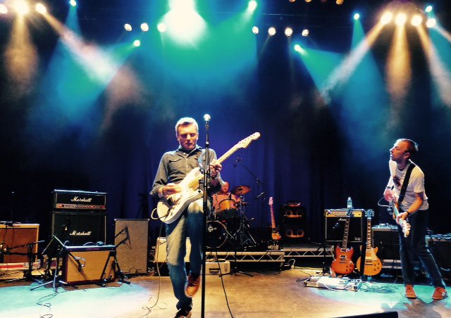 CleeveConcerts's tweet photo. @IanParkerMusic  best in BLUES/ROOTS GUITAR 6NOV Tithe Barn, Bishop's Cleeve with @nelsonbrothers #tickets https://t.co/oB8RThvZFD @BBCGlos https://t.co/FHmt2KHwpD