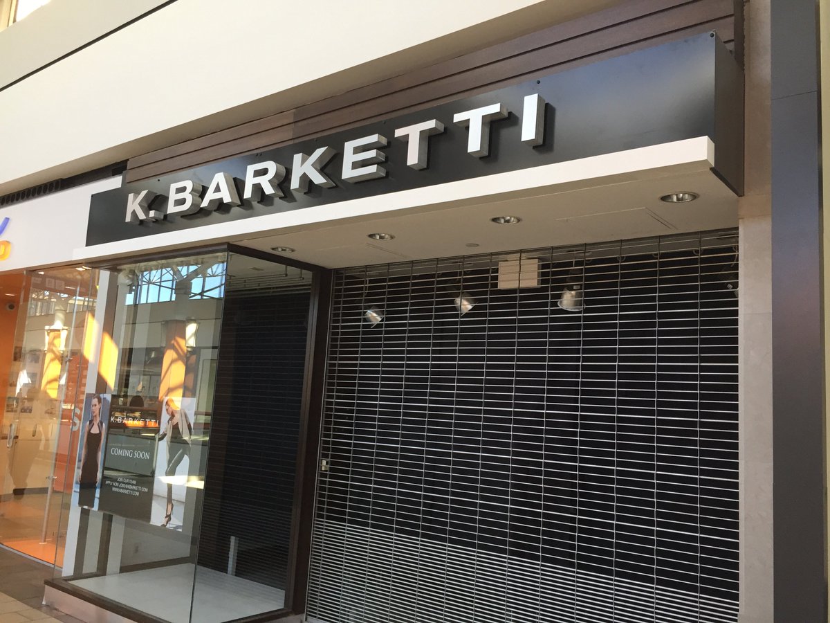 ZingSigns's tweet image. Completed some HALO lite letters for K. BARKETTI, a FASHION store in Limeridge mall. #HamOnt
