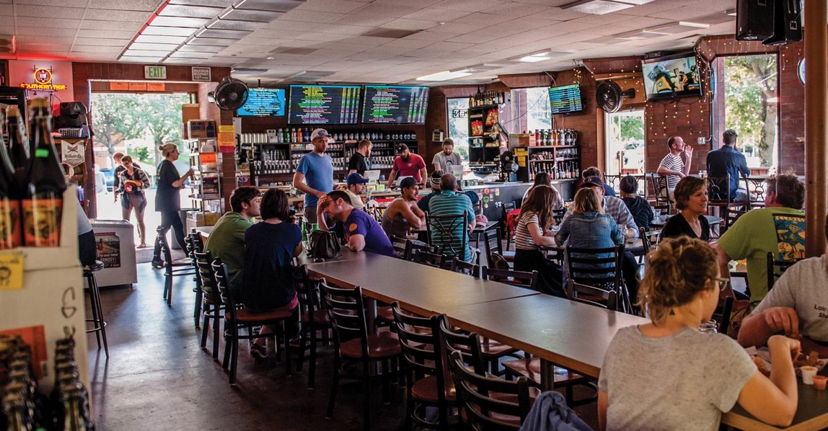 CraftBeerBrew's tweet photo. A #beerlover's guide to #Seattle. #beercations #craftbeer #beerscene #beertravel https://t.co/fKkgPZJ5wl https://t.co/9Wxc4t6OmY