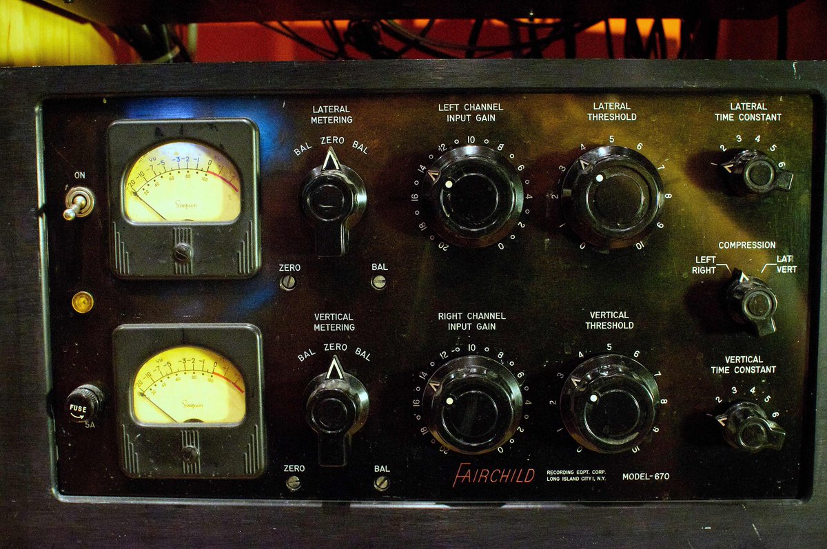 theaudiohunt's tweet photo. Fairchild 670 from @oscopestudios. $25 p/ch via #ASP https://t.co/gJDBRk4XHB #fairchild #fairchild670 #compressor https://t.co/Q6NbT63QN6