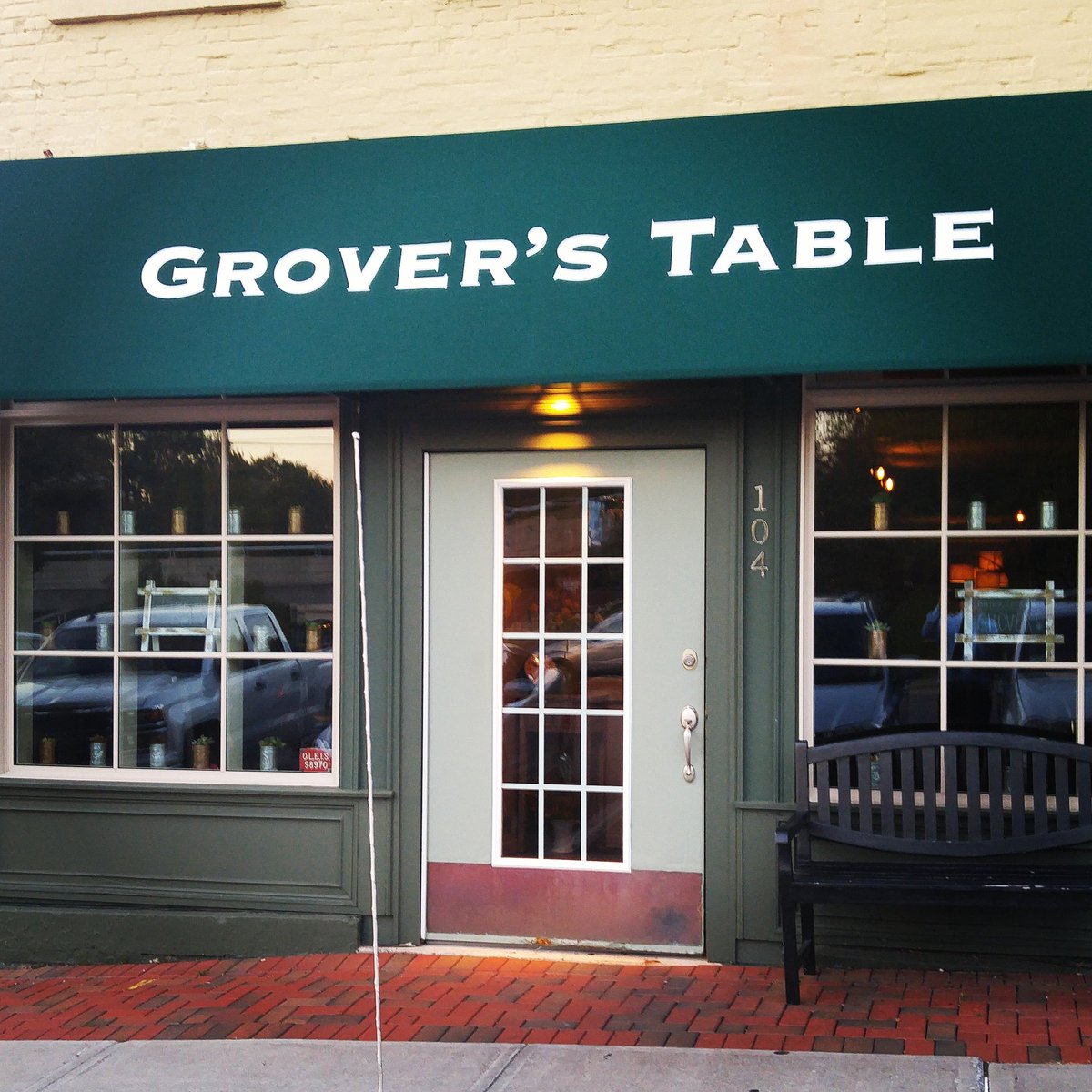 GroversTable's tweet image. Grover's Table Will be closed today. We will re-open tomorrow at 4:30pm.
