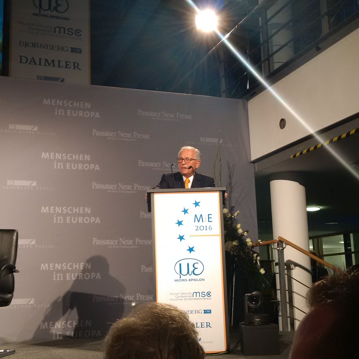 MunSecConf's tweet photo. "Wir leben im besten Europa das wir jemals hatten", so @ischinger bei #MiE2016 @pnp https://t.co/pw9N8t5Yhq