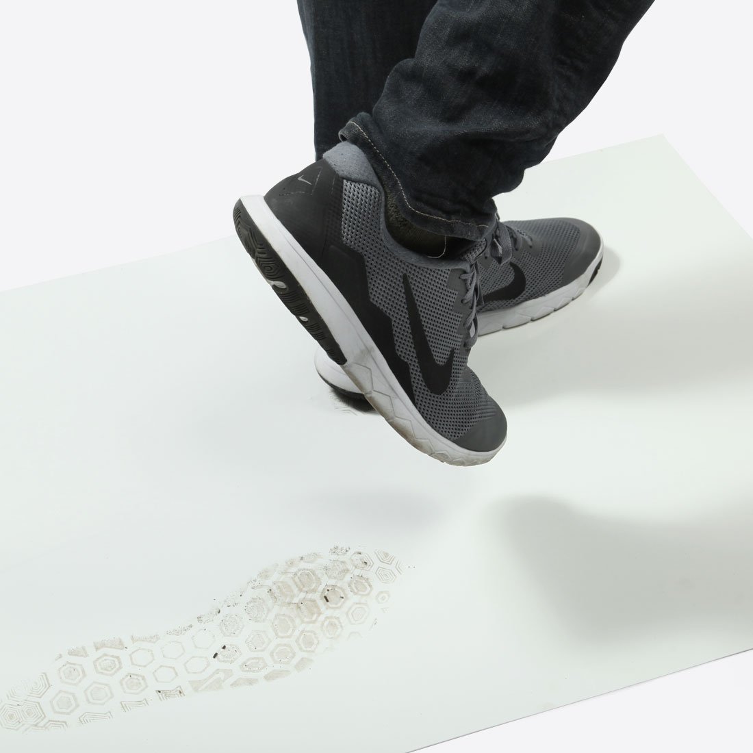 Hot Bricks tweet media