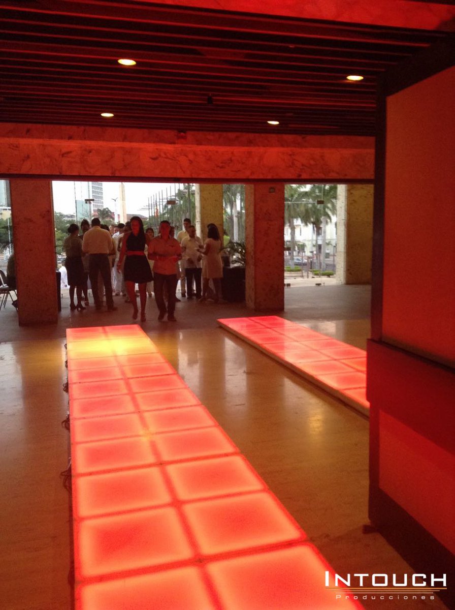 Intouchpro's tweet image. #IntouchPro #PistasLED #Eventos #CaliCo 
Realizamos la instalación de Pistas LED para eventos de todo tipo.
intouchproducciones.com