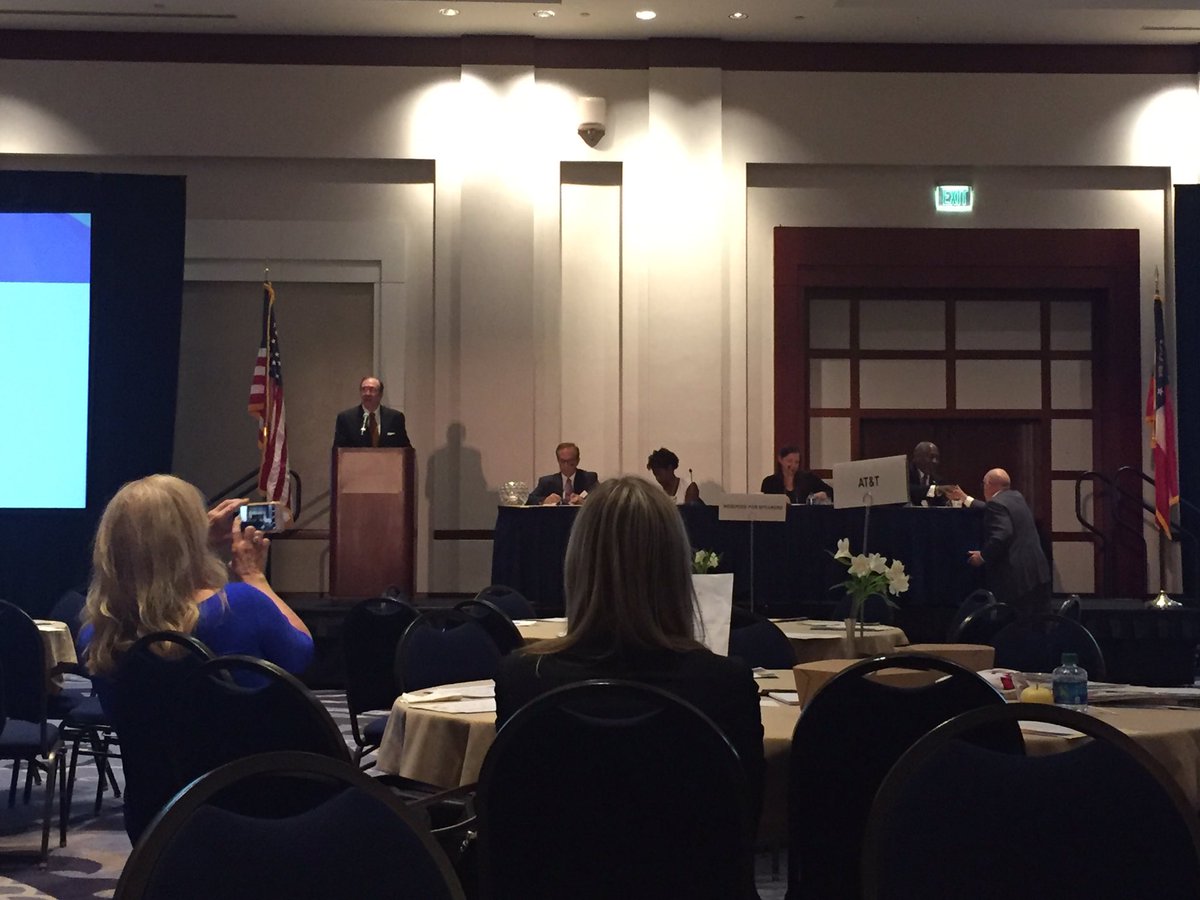 ssaxnercoughlin's tweet photo. @DavidHartnett introducing a rockstar panel at #OnBoardAtlanta16 to chat about a reg'l collaborative eco. dev. process! @atlchamber https://t.co/YETYa9Zd6m