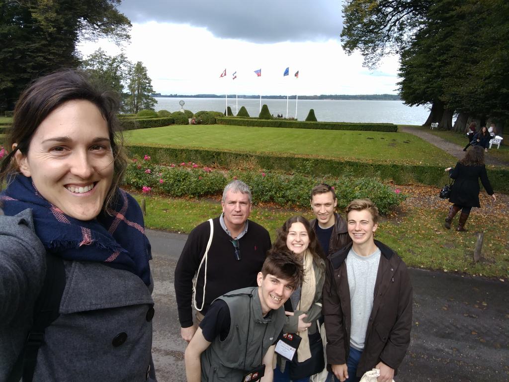 BC_Rd_Sq_2016's tweet photo. @RSIC2016 the billanook squad have arrived! #thepartyshere https://t.co/KKuT2AqAKe