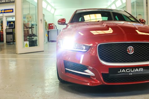 ShaferAuto's tweet photo. This jaguar xe is having some permagard paint protection applied at #shaferauto https://t.co/JLgOvGfQ80