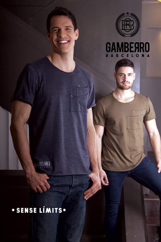 Gamberro_BCN's tweet photo. ¡Inicia la semana con tu mejor sonrisa!
#GamberroBarcelona #FelizLunes #ropa #playera #tshirt #moda #casual https://t.co/ygc67LlMrr