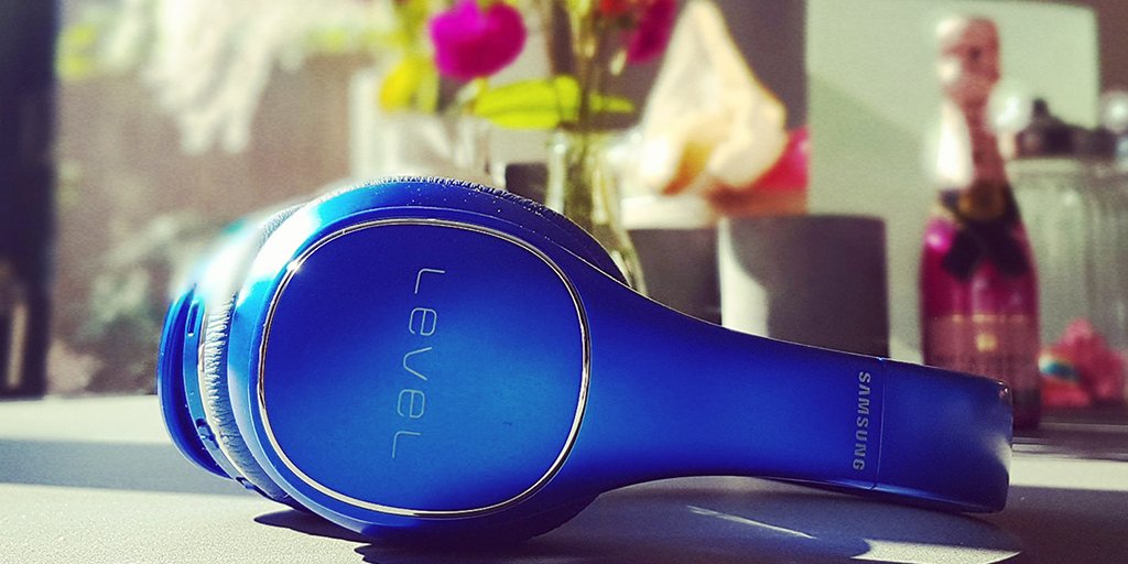 SamsungNL's tweet image. Centre of attention. #LevelOn