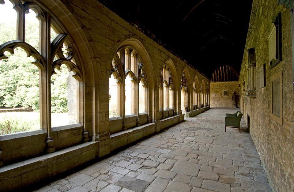 UniofOxford's tweet photo. Look familiar? These are all shots in Oxford used in filming Harry Potter. Tweet us others you've spotted! https://t.co/K6hcUf51M9
