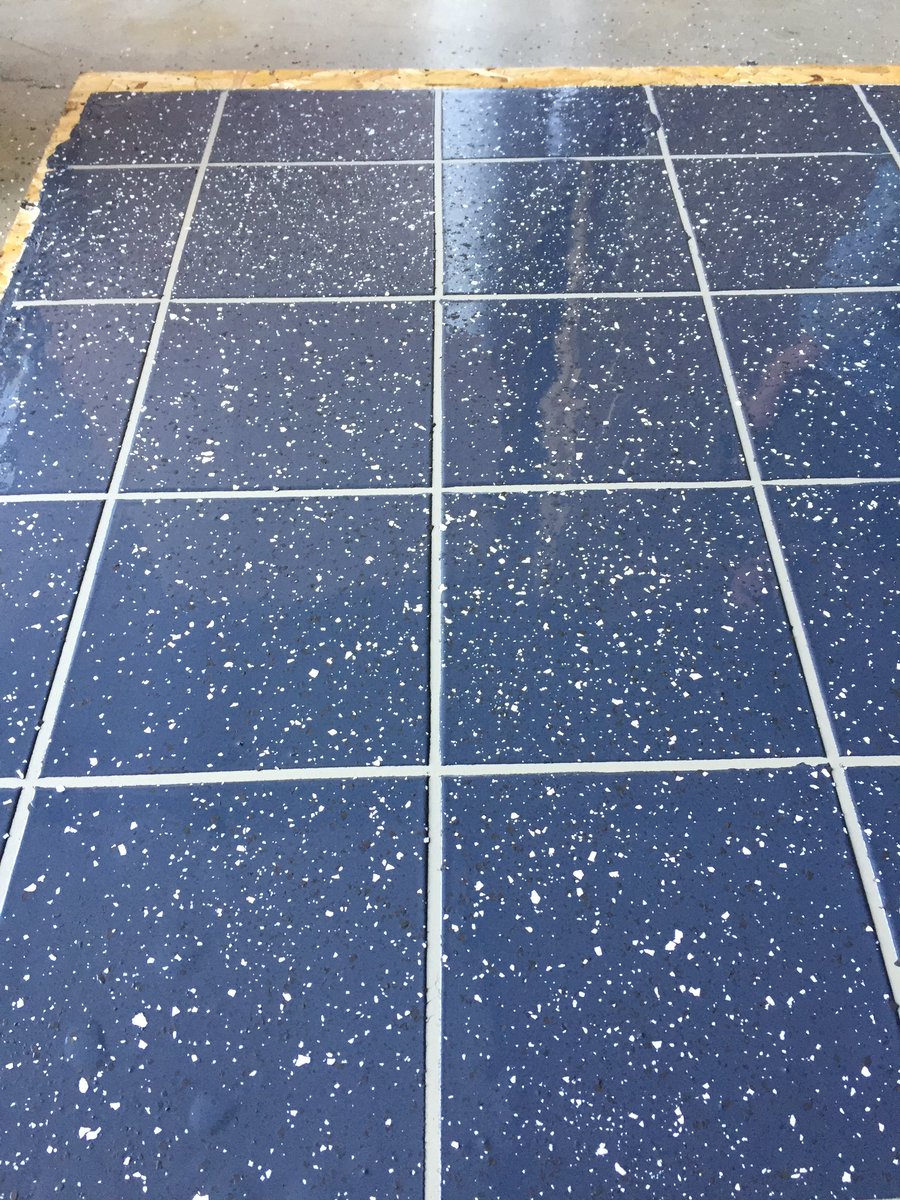 ICBMikeWilliams's tweet photo. Good demo of the new #FleetPMMA from @icb_uk to the guys in SM Felt Roofing today #ICBWaterproofing #rapidcure https://t.co/tSju77X1ao