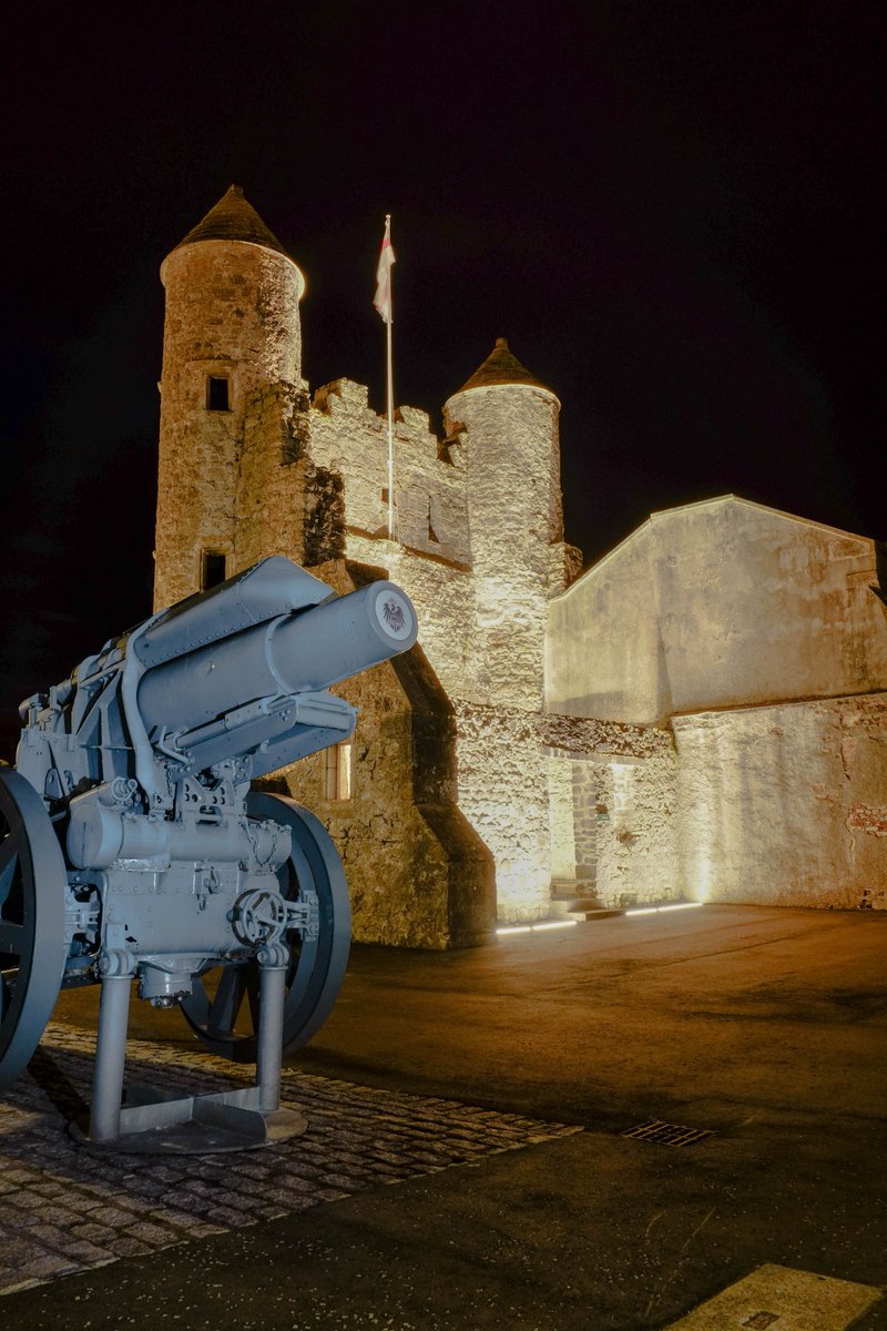 chromalighting's tweet photo. Another project we are proud to have been involved in #Enniskillen Castle & Visitors Centre @iGuzziniUK #Trick #Linealuce #Glimcube #LightUp https://t.co/RQ0G80SIOD