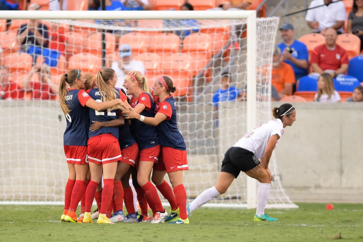 JeffPlush's tweet photo. What a marvelous #NWSLChampionship. Congrats to the 2016
Champions @WNYFlash, but full credit to @WashSpirit for a great performance!!! https://t.co/CsyXhAMHbt
