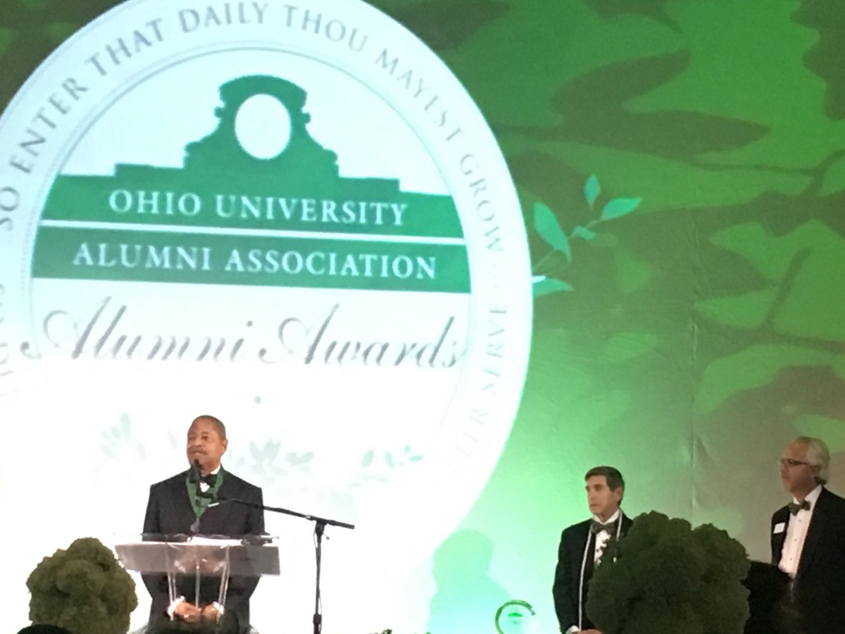 OHIO_President's tweet photo. Congratulations to #OHIOalum President McDavis for being named the 2016 Alumnus of the Year at Friday night's Homecoming Gala! #OHIOHC2016 https://t.co/G7DjG91J0w