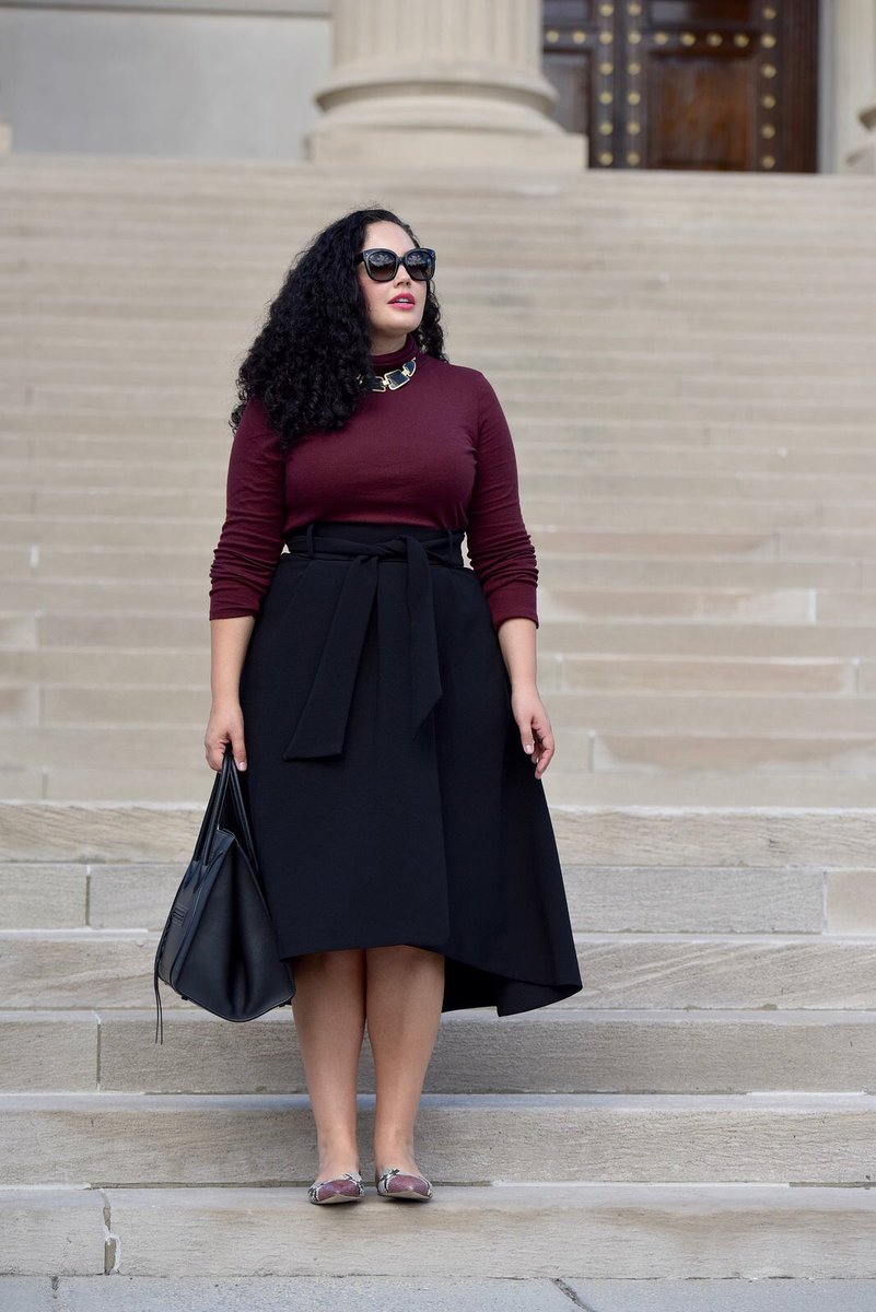 GirlWithCurves's tweet photo. Day 2 at the @WhiteHouse >> https://t.co/GcQFLdxf4c #whatiwore #michelleobama #gwcProjects #officewear #workwear https://t.co/voS3Ek0BKU