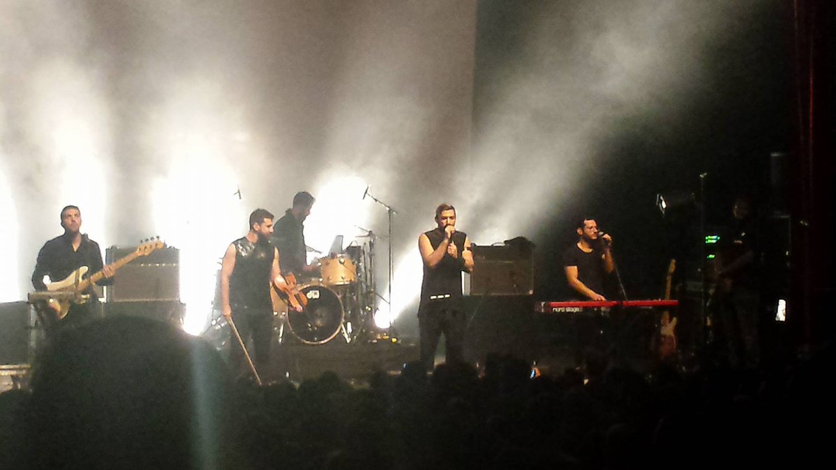 Sur <a href="/Toutelaculture/">Toute La Culture</a>, le camarade <a href="/EliePetit/">Elie Petit</a> revient sur le live de @bmkhalife &amp; de <a href="/mashrou3leila/">Mashrou' Leila</a>, au <a href="/FestivalIDF/">Festival IledeFrance</a> toutelaculture.com/musique/live-r…