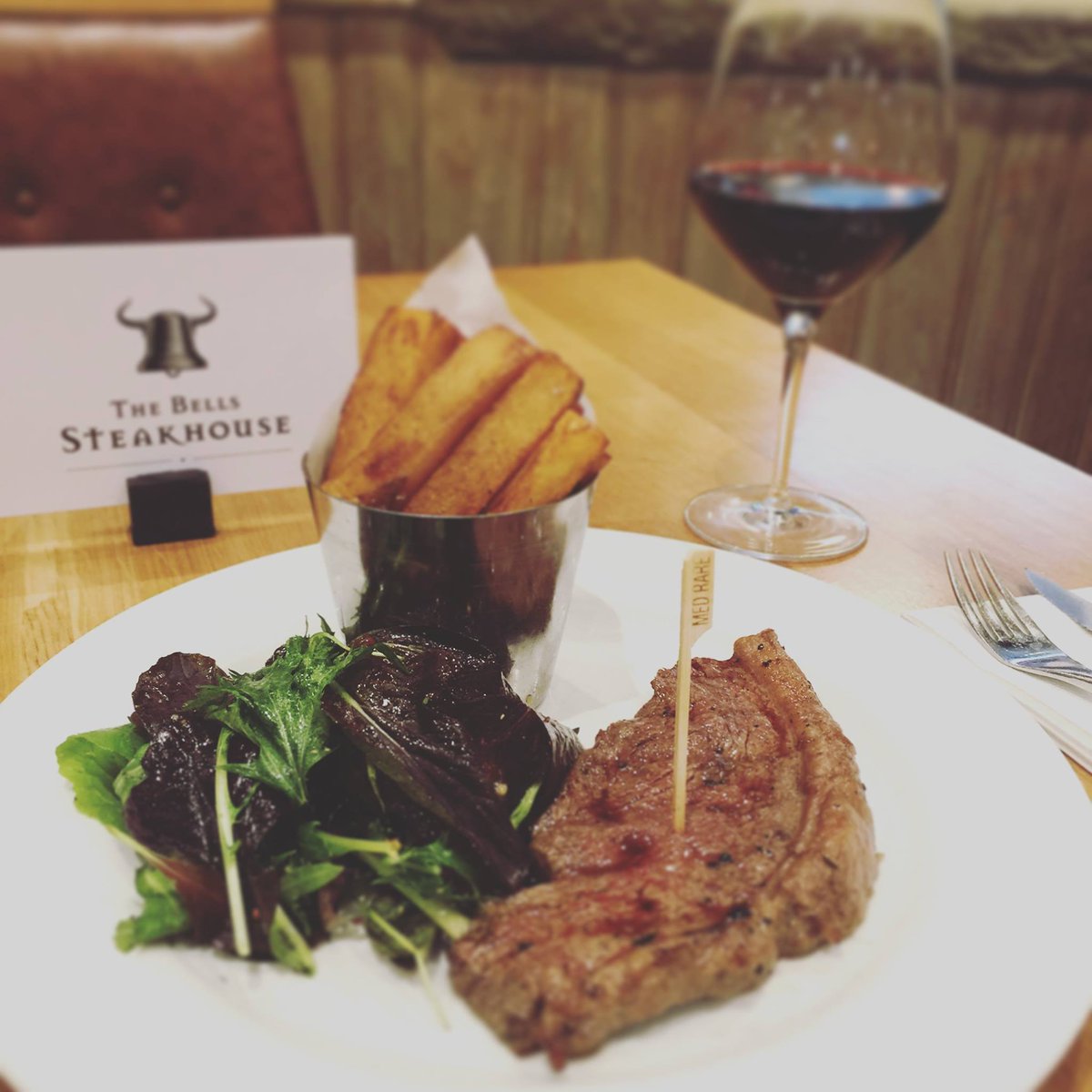 Two 6oz Rump Steaks &amp;&amp; A Bottle of Red or White Wine for £30!! #berudenotto!