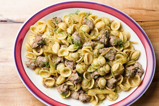 epicurious's tweet photo. It's practically impossible. It's definitely improbable. All of these dishes can be made with just three ingredients https://t.co/AxwQKyhO4x https://t.co/xGb9QqVPB2
