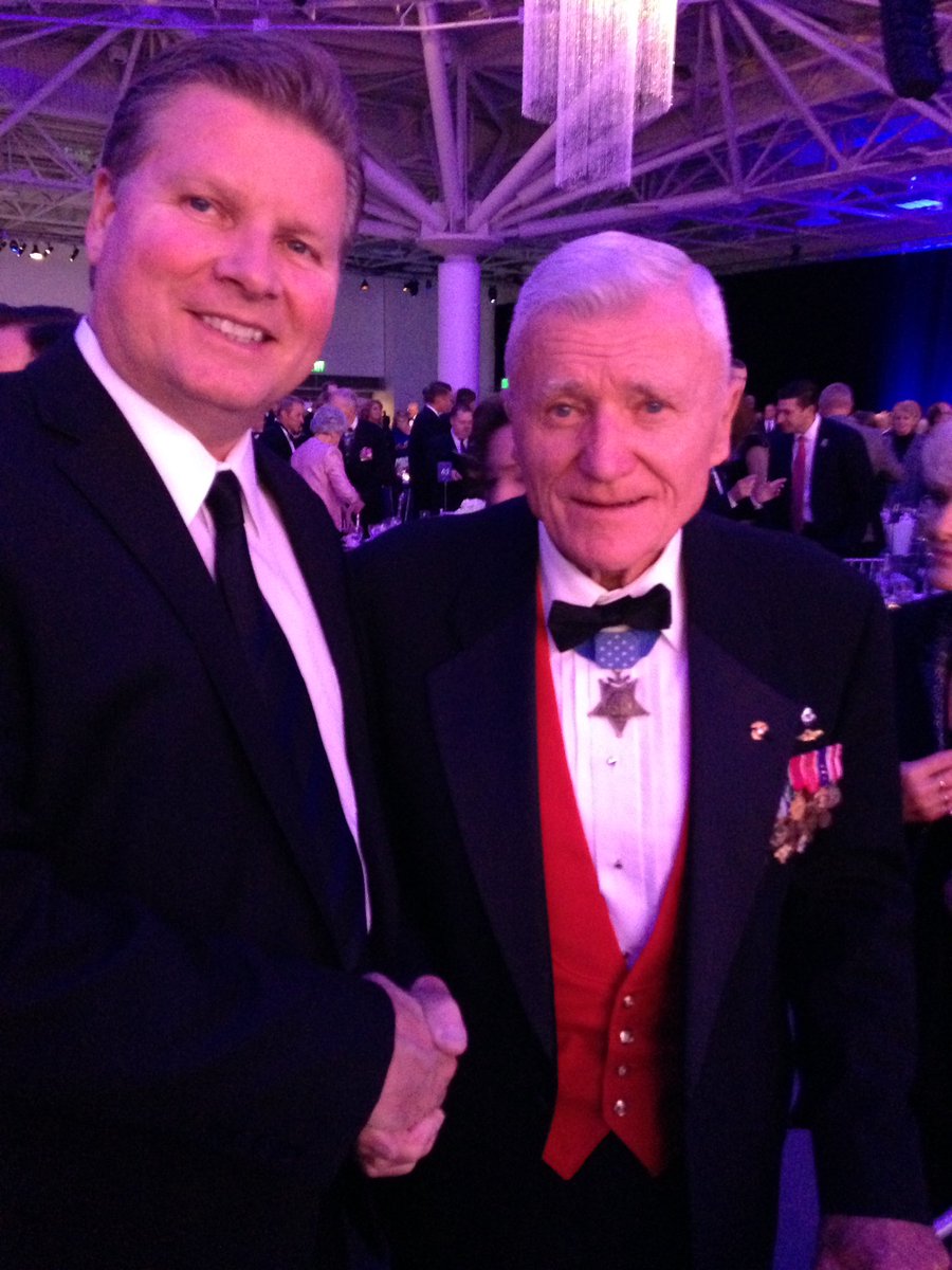 ritten28's tweet image. Incredible and humbling evening with the Medal of Honor recipients @CMOHfoundation