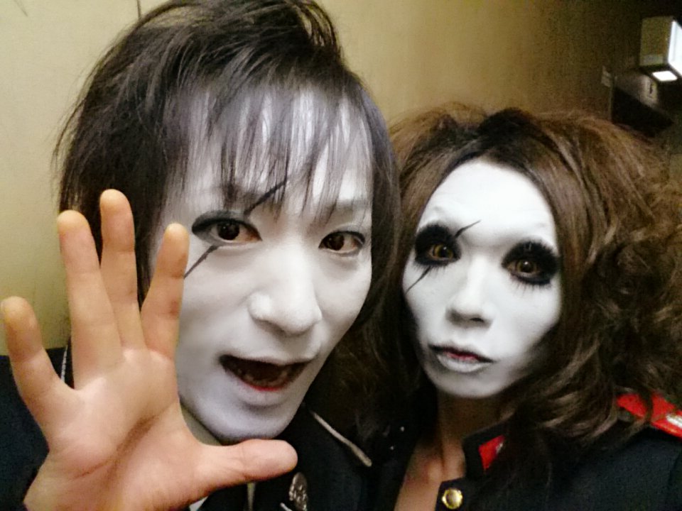 Joe えんそく على تويتر 最後は本家本元 犬神サアカス團より犬神情次2号兄さん 私のギターアレンジに嬉しい言葉も頂き 精進します 今夜はお疲れ様です ありがとうございました Joe えんそく على تويتر 最後は本家本元 犬神サアカス團より犬神情次2号兄さん 私のギターアレンジに嬉しい言葉も頂き 精進します 今夜はお疲れ様です ありがとうございました