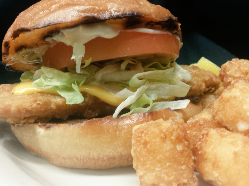 quaffgrill's tweet photo. TODAY AT THE QUAFF!! 
"FOB" Fish On Bun 6.99
.75 Tacos
@DJE1979 @QUAFFen
#KenBone2020 #QuaffItUp https://t.co/B6VWLWyYCh