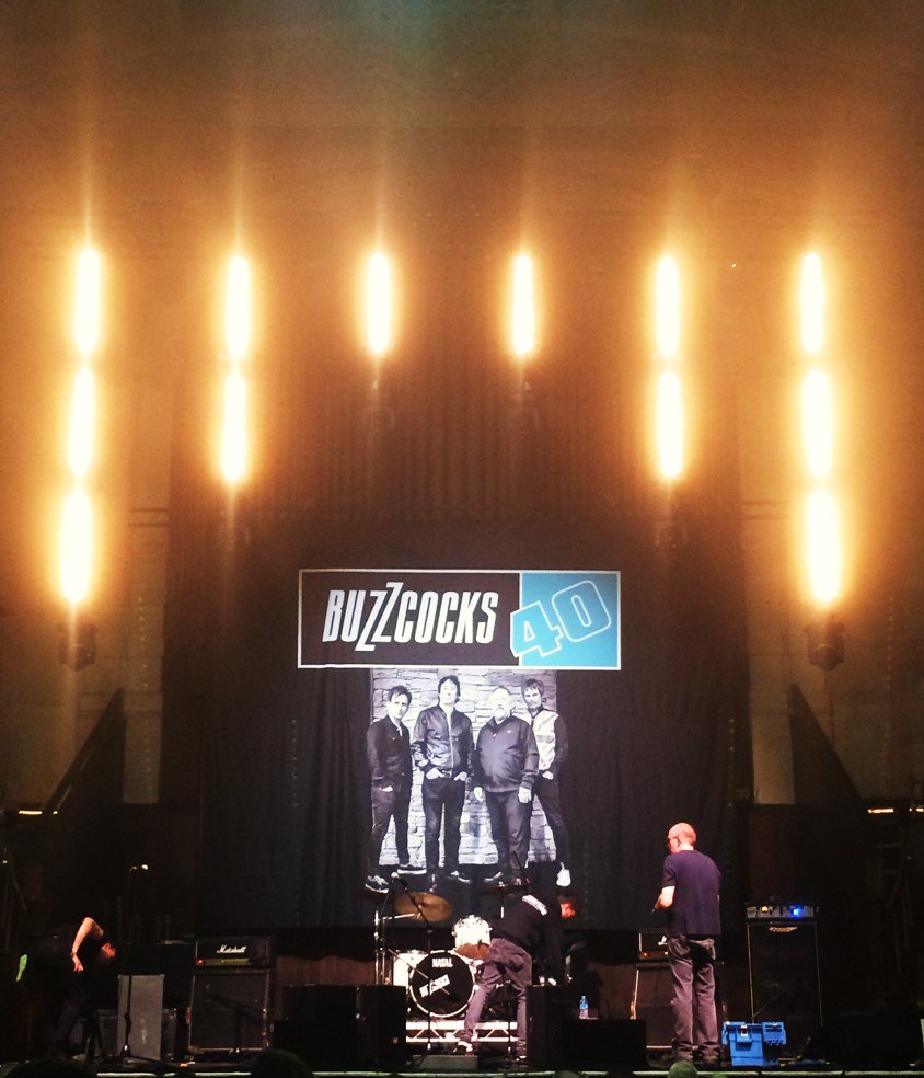 dbnAudile's tweet photo. 40th anniversary of @Buzzcocks at @Alberthallmcr #Buzzcrowd #Buzzcocks40 https://t.co/S4CRATwCHU