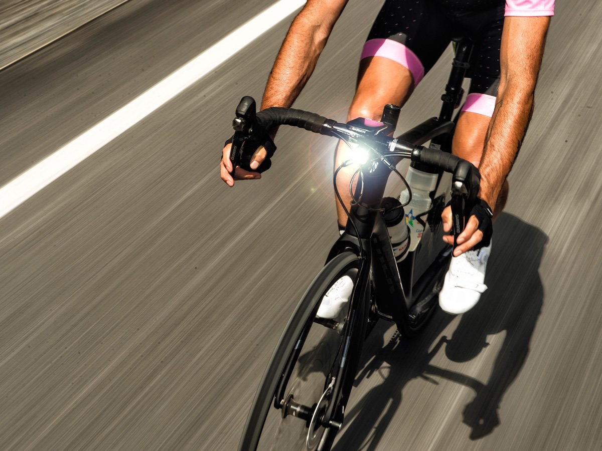 CroftonBikeDoc's tweet image. Use your lights - day and night. #BeLoud #DaytimeRunningLights