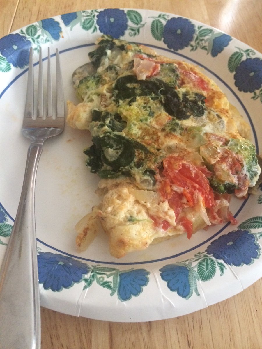 fsu_NUTR's tweet photo. I'm eating a veggie filled omelette this morning, what are you eating? The best way to incorporate F+V is to try them all different ways! https://t.co/3rOBIX07mr