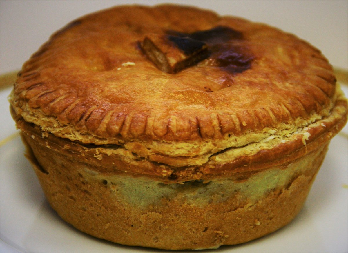 Rustic Kitchen tweet media