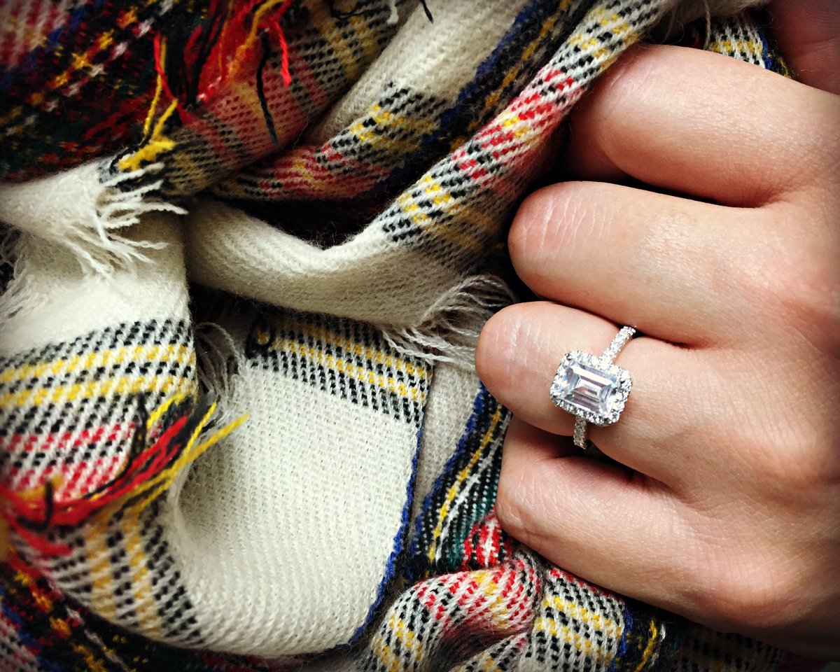 sylviejewelry's tweet image. Engagement rings that are sure to melt her heart from #SylvieCollection. We're especially crazy about this emerald cut sparkler! #SayIDo