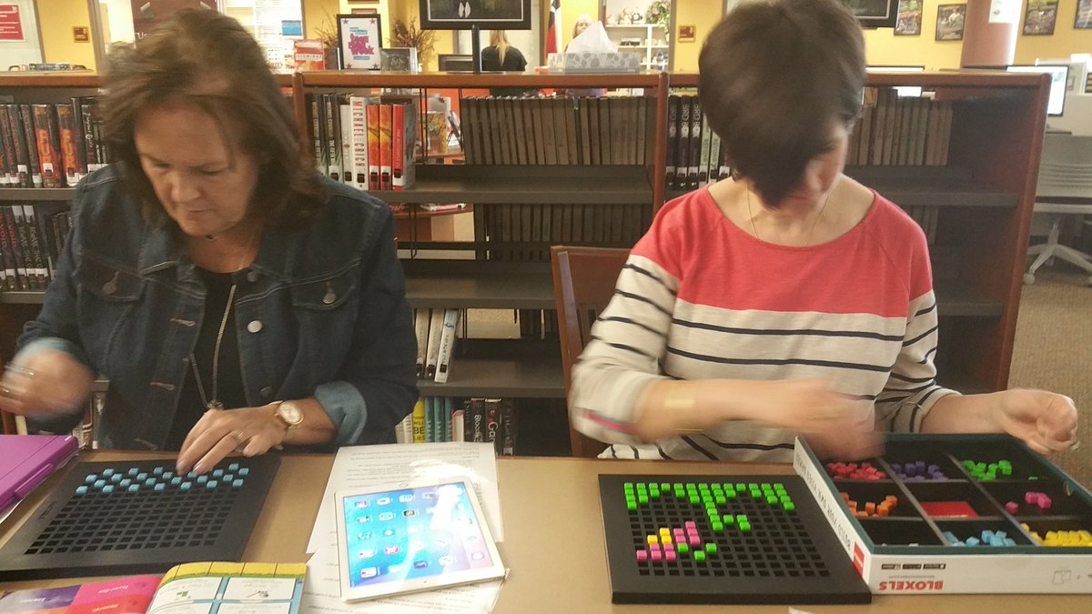 tarmendariz2010's tweet photo. Using Bloxels to create a story and play the hero! Maker spaces is awesome! #dptech2017 #dpmaker2016 https://t.co/n68DT1Y8qP