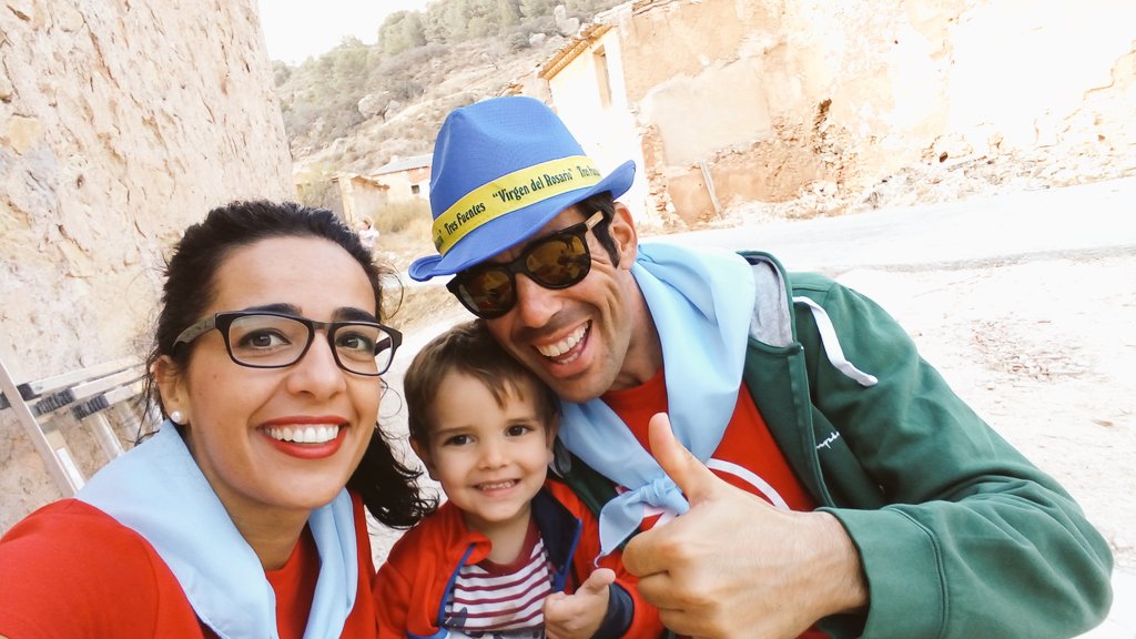 MeriyouPinoso's tweet photo. #nuestrapatrona #virgendelrosario #fiestas #pedaniatresfuentes #pinoso #cuevadelamoneda #montecoto https://t.co/7kwbEZmPBz