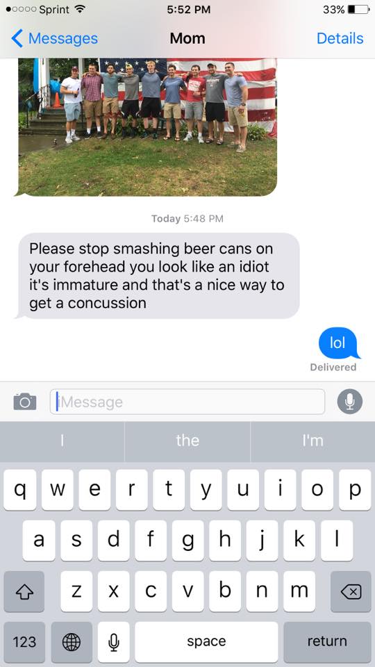 totalfratmove's tweet photo. Concerned texts from mom. #TFM https://t.co/YZjlmBbY2l