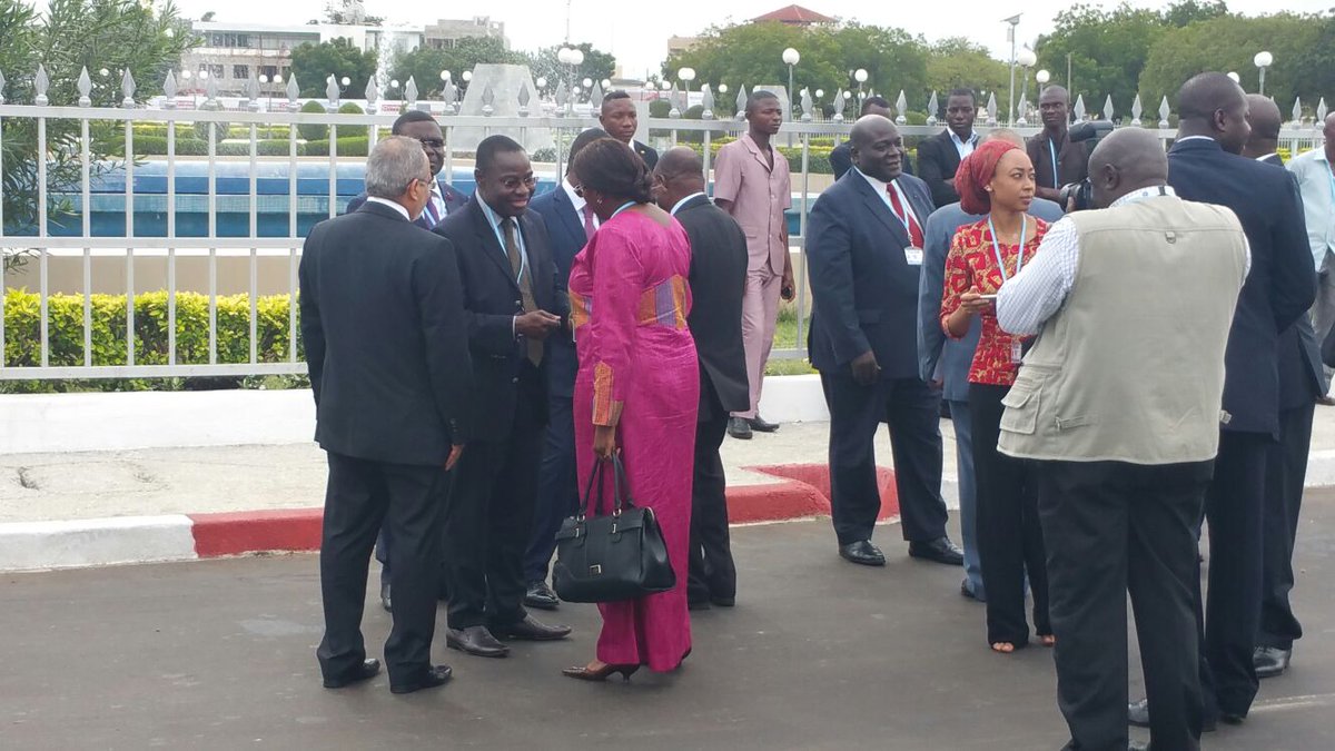 Lome2016SE's tweet photo. Arrivée des invités au #LOME2016SideEvents #LOME2016 https://t.co/fmyxJLgXXx