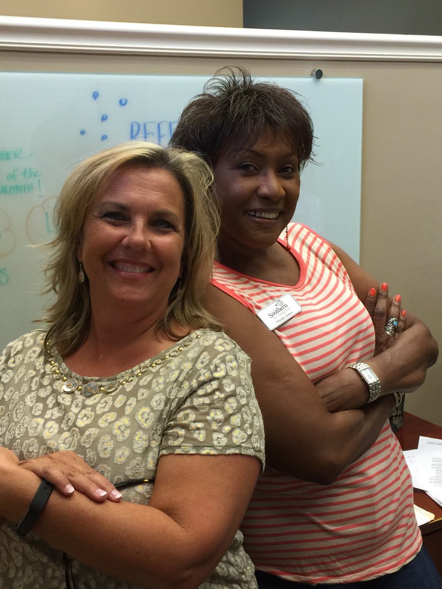SouthernRESales's tweet photo. Everyday they're hustlin... Congrats to our #AgentsoftheMonth - LaGay Fenters and Ouida Jones! https://t.co/QKC2mPtWn6